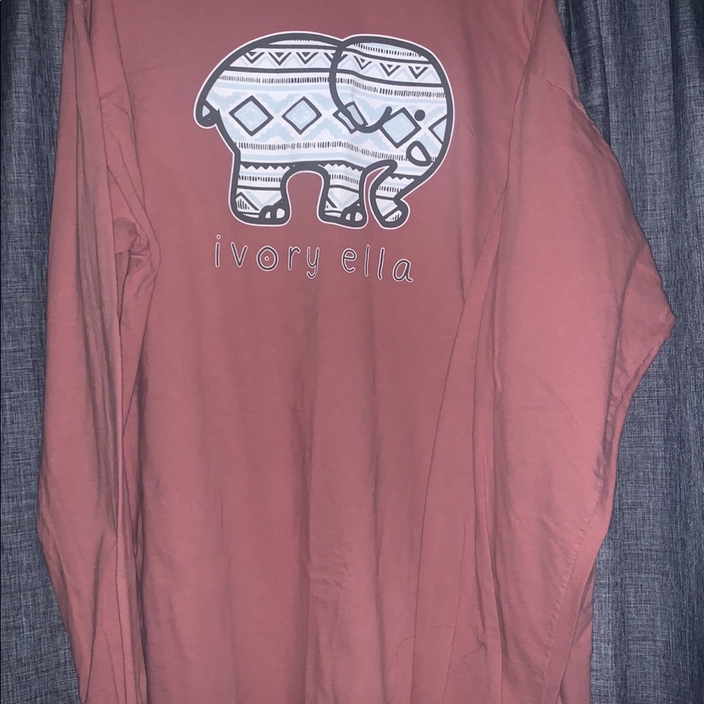 Ivory Ella Classic Fit Vintage Rose Longsleeve Tee